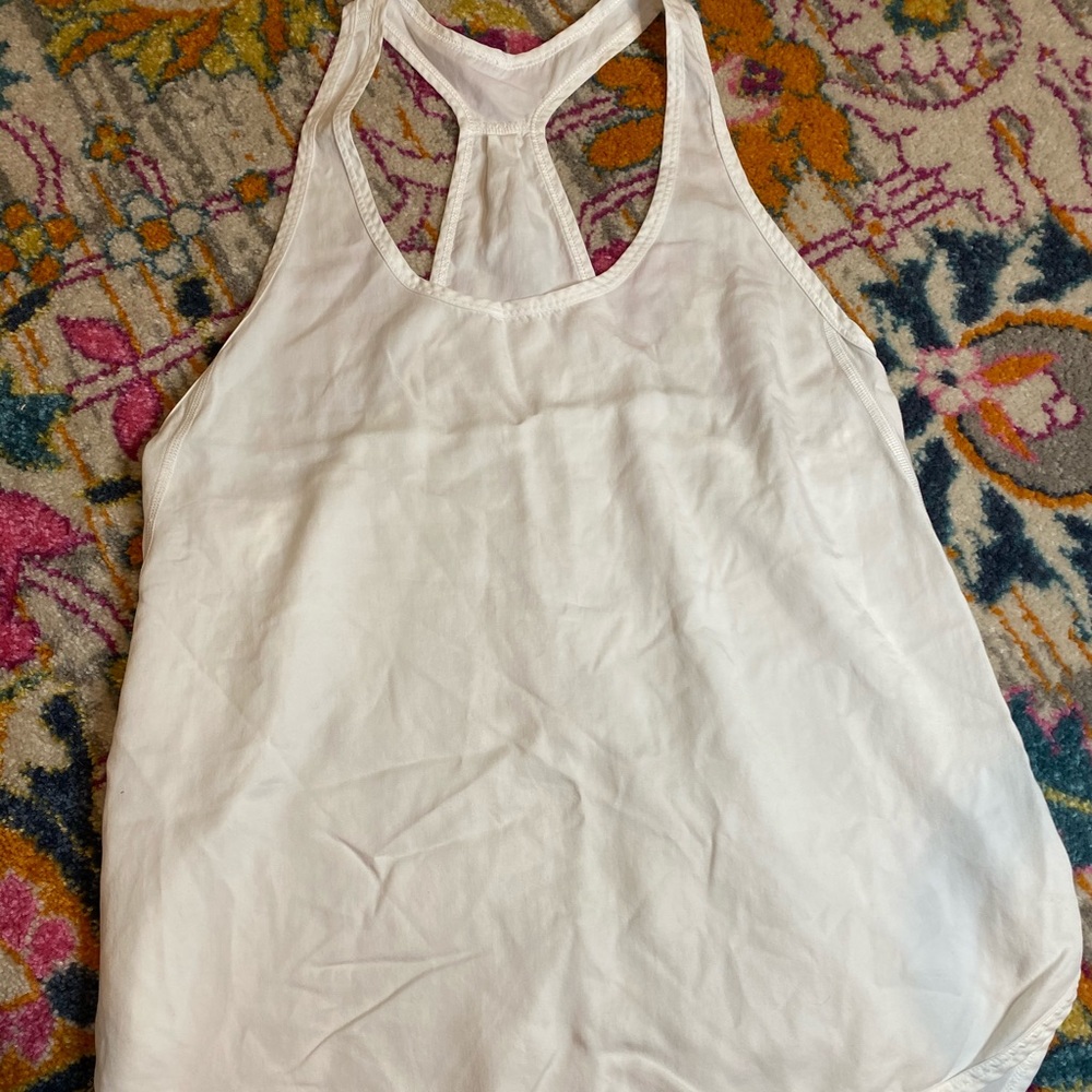 Lululemon tank